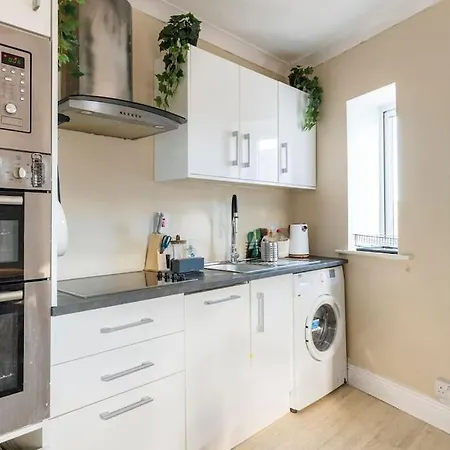 Stylish Smithfield - Nr. Jamesons Daire *