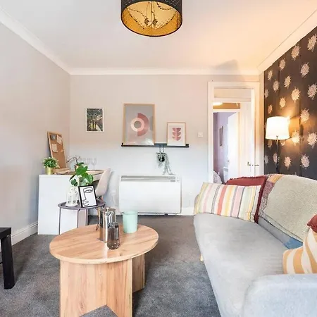 Stylish Smithfield - Nr. Jamesons Dublin